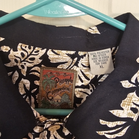 Vintage Pineapple Connection Floral Hawaiian Button Down Shirt - Picture 3 of 4